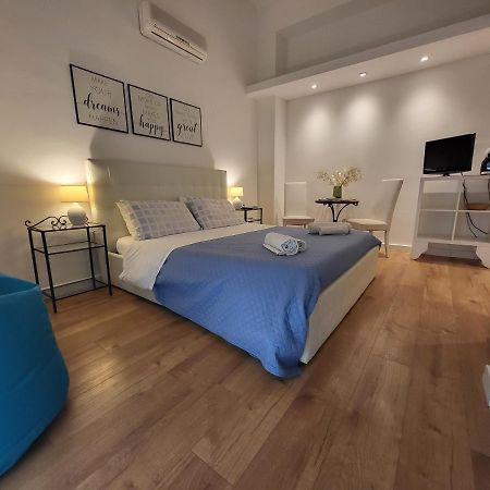 Living Cagliari Marina Bed & Breakfast Eksteriør bilde