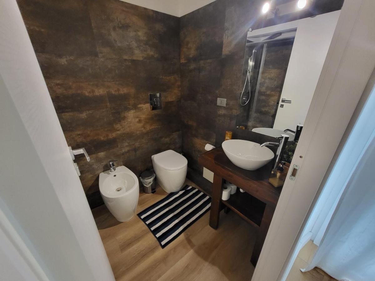 Living Cagliari Marina Bed & Breakfast Eksteriør bilde
