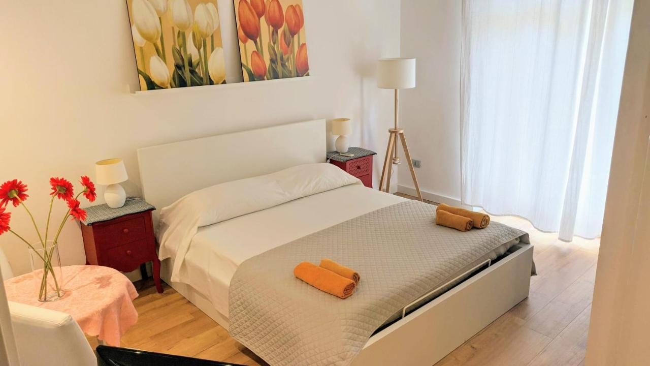 Living Cagliari Marina Bed & Breakfast Eksteriør bilde