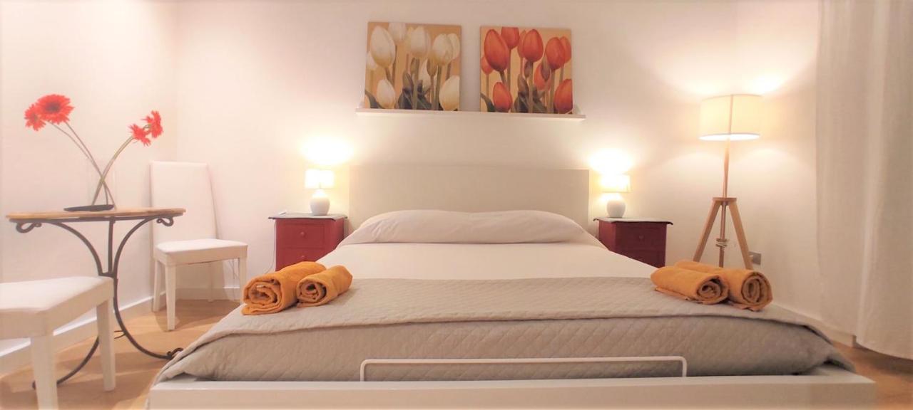 Living Cagliari Marina Bed & Breakfast Eksteriør bilde